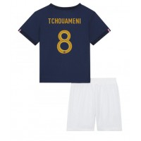 Frankrike Aurelien Tchouameni #8 Replika babykläder Hemmaställ Barn VM 2022 Kortärmad (+ korta byxor)